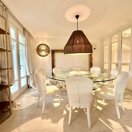 Elle Villa